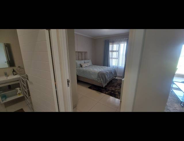 1 BEDROOM APARTMENT FOR SALE IN NEW TOWN CENTRE
